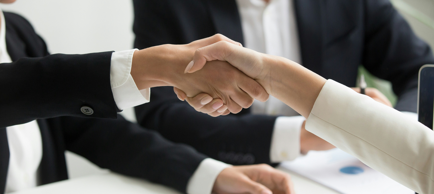 radission-us-_XeQ8XEWb4Q-unsplash 1